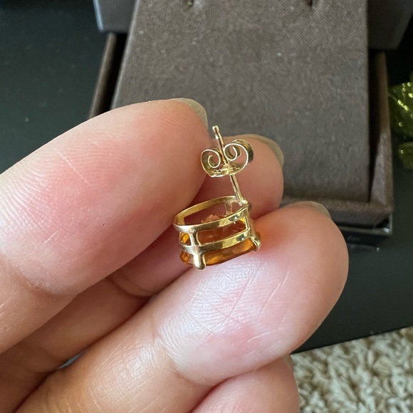 Vintage Citrine Oval Earrings in 14K Yellow Gold - Picture 9 of 10